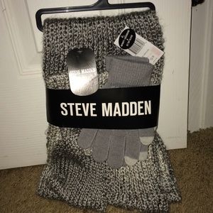 Scarf & Gloves set!